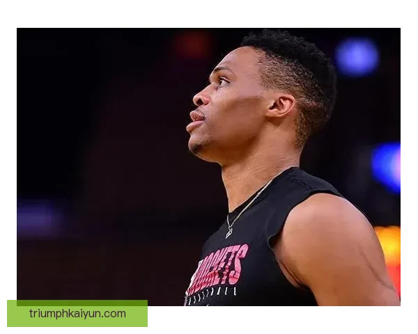 麦肯纳在英超赛场表现亮眼，助球队迎来关键胜利，状态回暖。